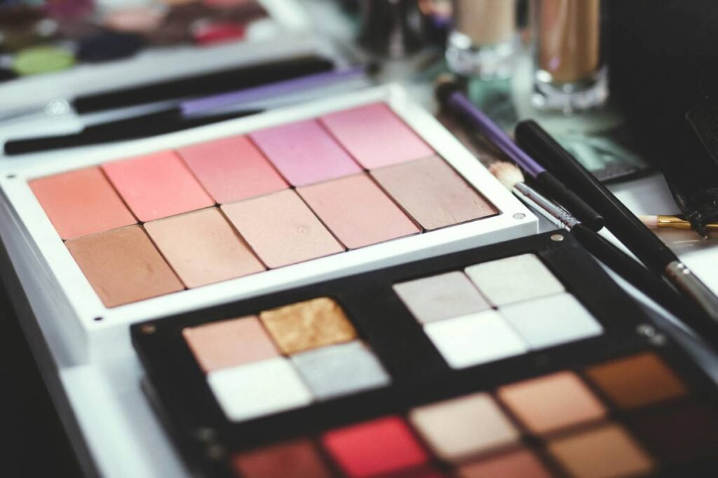 The Ultimate Guide to Eyebrow Fill Powder: Natural Brows Without the Cake